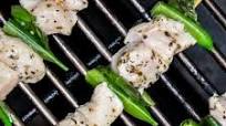 Grilled Chicken Skewers with Sugar Snap Peas and Tzatziki Grilled Chicken Skewers with Sugar Snap Peas and Tzatziki