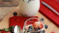 Weight Watchers Fruit Yogurt Parfait; 4 Points Plus #SimpleStart Weight Watchers Fruit Yogurt Parfait; 4 Points Plus #SimpleStart