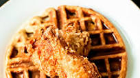 Easy Fried Chicken & Waffles Easy Fried Chicken & Waffles
