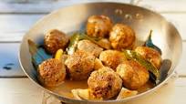 Meatballs in Lemon and Bay Leaf Sauce Meatballs in Lemon and Bay Leaf Sauce