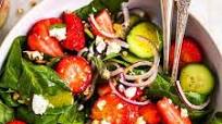 Strawberry Spinach Salad with Poppy Seed Dressing Strawberry Spinach Salad with Poppy Seed Dressing