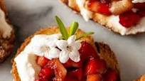 Crostini with Balsamic Strawberries and Ricotta Crostini with Balsamic Strawberries and Ricotta