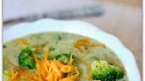 Slow Cooker Broccoli Cheddar Soup (lightened up and gluten free) Slow Cooker Broccoli Cheddar Soup (lightened up and gluten free)