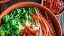 Chili Garlic Ramen Noodle Soup Chili Garlic Ramen Noodle Soup