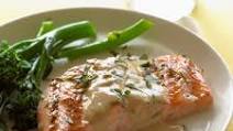Grilled Salmon With Lemon and Dill Sauce Grilled Salmon With Lemon and Dill Sauce