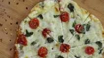 Cheesy-Crust Skillet Pizza Cheesy-Crust Skillet Pizza