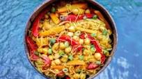 Vegan Singapore Noodles with Chickpeas Vegan Singapore Noodles with Chickpeas
