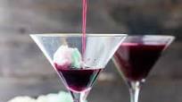 Magic Cotton Candy Martini (Plus Kid Friendly Version) Magic Cotton Candy Martini (Plus Kid Friendly Version)