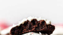 Peppermint Frosted Chocolate Cookies Peppermint Frosted Chocolate Cookies