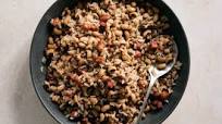 Black-Eyed Peas and Rice Black-Eyed Peas and Rice