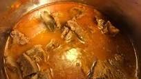 BIRRIA HUEVONA (de res) BIRRIA HUEVONA (de res)