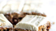 Healthy Banana Cake with Cream Cheese Frosting Healthy Banana Cake with Cream Cheese Frosting