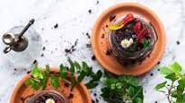 Chocolate Pudding Dirt Cups Recipe (aka Worms in Dirt Dessert) Chocolate Pudding Dirt Cups Recipe (aka Worms in Dirt Dessert)