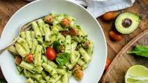 Quick & Easy Guacamole Pasta Quick & Easy Guacamole Pasta