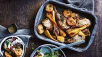Tray-baked pork chops with apples and parsnips Tray-baked pork chops with apples and parsnips