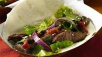 Tacos de bulgogi coreano con ternera Tacos de bulgogi coreano con ternera