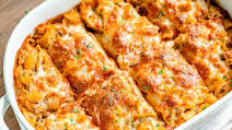 Cheesy Baked Pasta with Creamy Meat Sauce Cheesy Baked Pasta with Creamy Meat Sauce