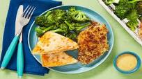 Walnut-Crusted Chicken with Cheesy Ciabatta & Roasted Broccoli (trays included) Walnut-Crusted Chicken with Cheesy Ciabatta & Roasted Broccoli (trays included)