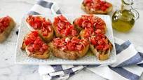 Bruschette al pomodoro: la ricetta perfetta dell’antipasto italiano per eccellenza Bruschette al pomodoro: la ricetta perfetta dell’antipasto italiano per eccellenza