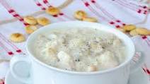 Easy Crockpot Clam Chowder with canned shrimp Easy Crockpot Clam Chowder with canned shrimp