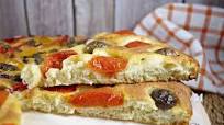 Focaccia barese con impasto senza patate Focaccia barese con impasto senza patate