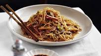 Char siu pork with egg noodles (keong chung cha siu lo mein) Char siu pork with egg noodles (keong chung cha siu lo mein)