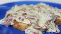 Creamed Chipped Beef Recipe - (4.3/5) Creamed Chipped Beef Recipe - (4.3/5)