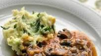 Pork Chops in Garlic Mushroom Sauce Pork Chops in Garlic Mushroom Sauce