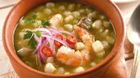 Pozole verde con sardina y camarón Pozole verde con sardina y camarón