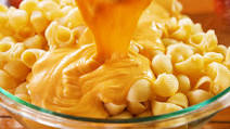 Best-Ever Buffalo Mac & Cheese Best-Ever Buffalo Mac & Cheese