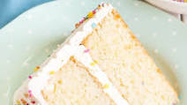 The BEST Vanilla Cake Recipe The BEST Vanilla Cake Recipe