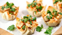 Thai Oh My Chicken Wonton Cups Thai Oh My Chicken Wonton Cups