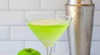 Green Apple Martini Recipe Green Apple Martini Recipe