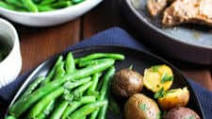 Slow Cooker Italian Pork Chops with Potatoes and Green Beans Slow Cooker Italian Pork Chops with Potatoes and Green Beans