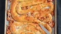 Halloween Icky Intestines (Stuffed Crescent Rolls) Halloween Icky Intestines (Stuffed Crescent Rolls)
