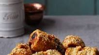 Black pudding sausage rolls Black pudding sausage rolls