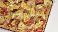 Ham and Pineapple Pizza Ham and Pineapple Pizza