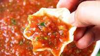 Homemade Salsa Recipe {Restaurant Style} Homemade Salsa Recipe {Restaurant Style}