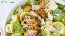 Easy Grilled Chicken Caesar Salad with Homemade Croutons Easy Grilled Chicken Caesar Salad with Homemade Croutons
