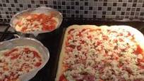 Focaccia siciliana alta e soffice Focaccia siciliana alta e soffice