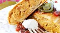 Cheesy Chicken Chimichangas Cheesy Chicken Chimichangas