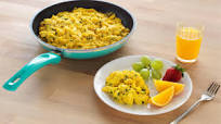 Large Batch Scrambled Eggs & Hummus Large Batch Scrambled Eggs & Hummus