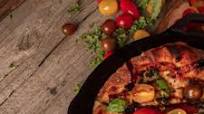 Organic Sangria Skillet Pizza Organic Sangria Skillet Pizza
