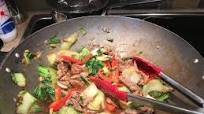 Stir-Fried Beef With Bok Choy Stir-Fried Beef With Bok Choy