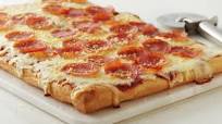 Detroit-Style Pepperoni Pizza Detroit-Style Pepperoni Pizza