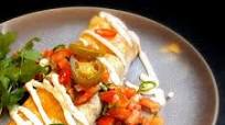 gebackener Chimichanga mit Rindfleisch gebackener Chimichanga mit Rindfleisch