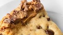 Peanut Butter Stuffed Cookie Cake Peanut Butter Stuffed Cookie Cake