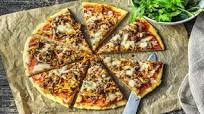 Beef and Caramelized Onion Pizza with Caramelized Onions and Carrot Beef and Caramelized Onion Pizza with Caramelized Onions and Carrot