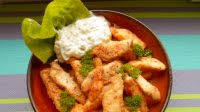 Kurczak a'la gyros z sosem tzatziki Kurczak a'la gyros z sosem tzatziki