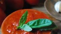 Tomato Sauce from Fresh Tomatoes Tomato Sauce from Fresh Tomatoes